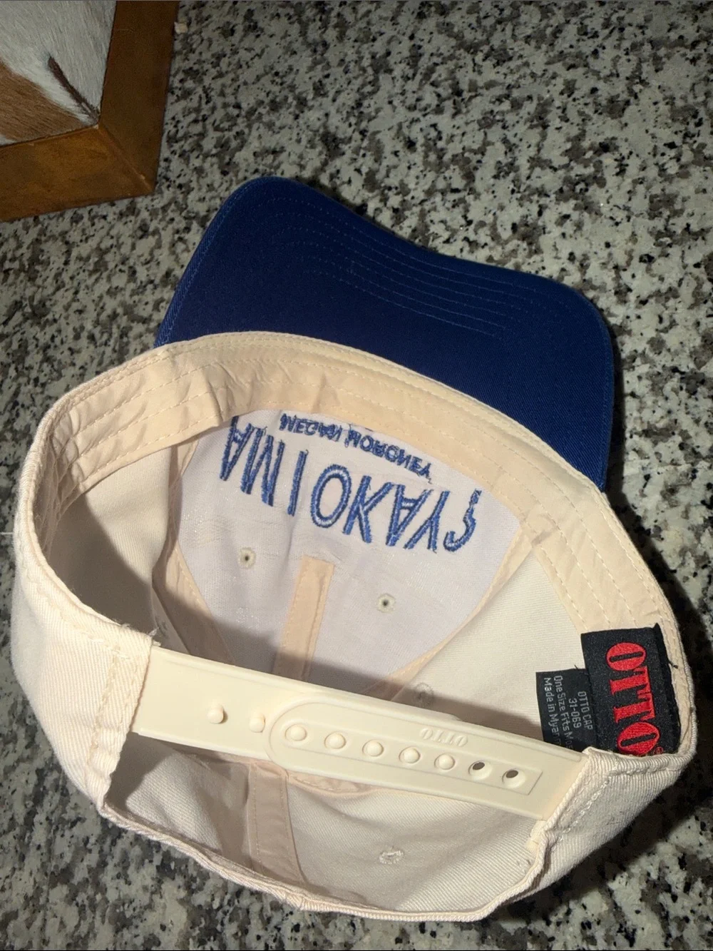 Megan Moroney Am I Okay? hat tour merch concert